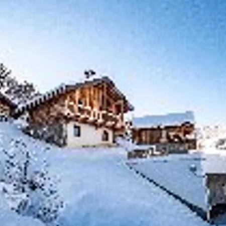 Superbe Duplex 3* Avec Prestations Hotelieres, Pied De Pistes, Parking, Wifi - Fr-1-356-378 *